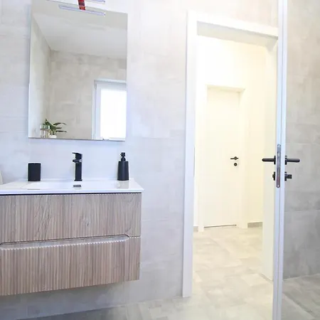 House Sanja 2278 בית נופש *