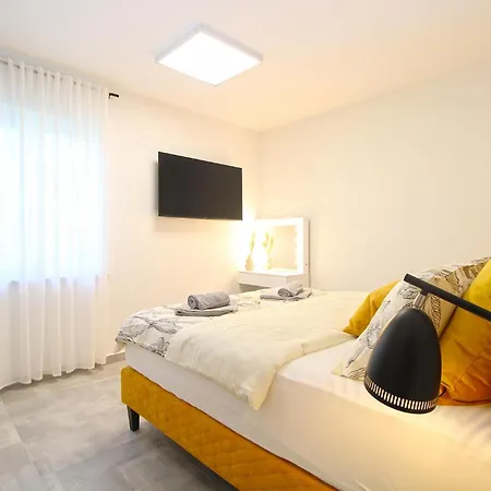 בית נופש House Sanja 2278 *
